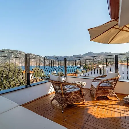 Massi Near The Sea Hotel